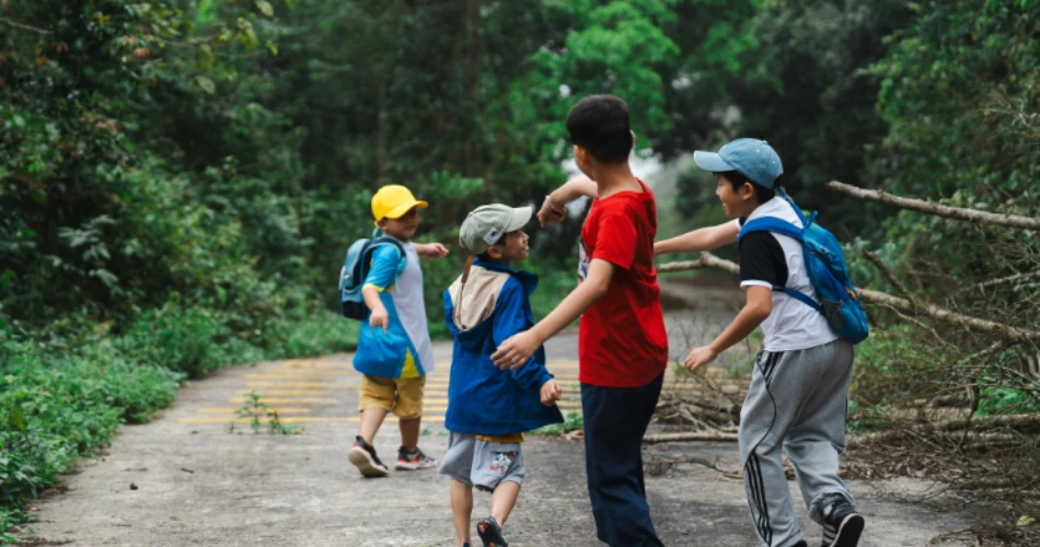 Dharavi. Menjelajahi Semangat dan Perusahaan Slum Terbesar di Asia