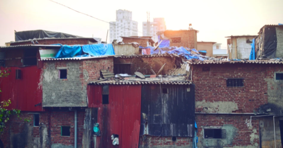 Dharavi. Menjelajahi Semangat dan Perusahaan Slum Terbesar di Asia